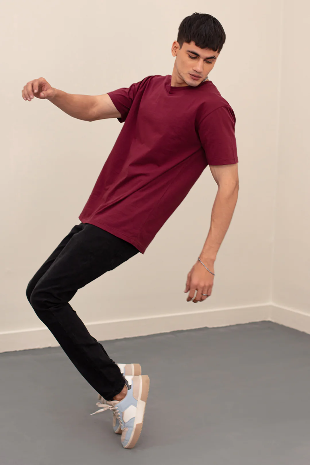 Basic T-Shirt - Regular - Image 17