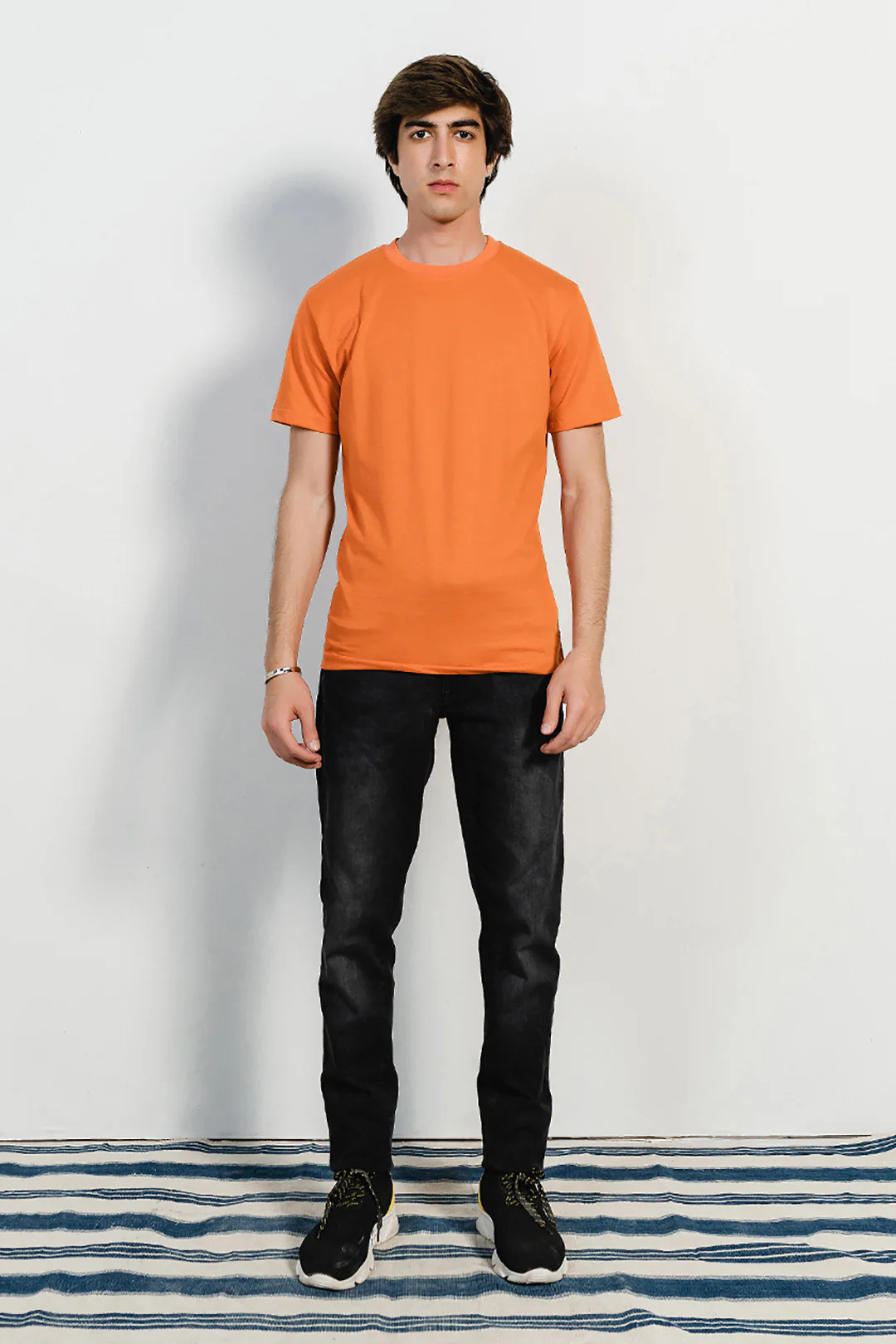 Basic T-Shirt - Regular - Image 28