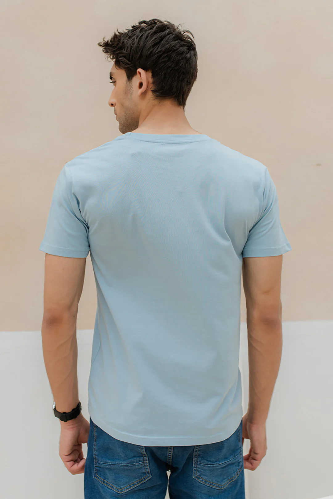 Basic T-Shirt - Regular - Image 37