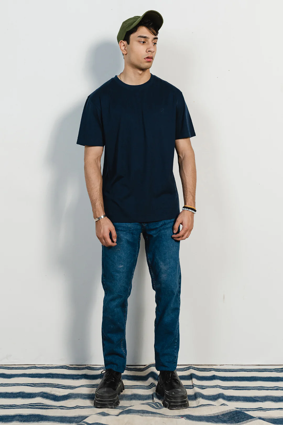 Basic T-Shirt - Regular - Image 61