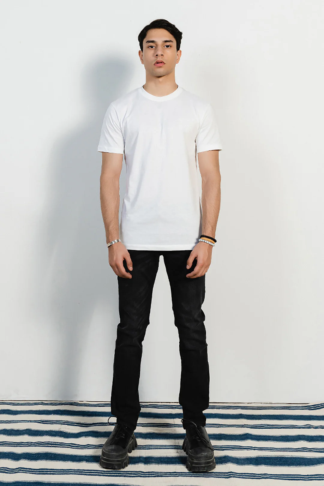 Basic T-Shirt - Regular - Image 64