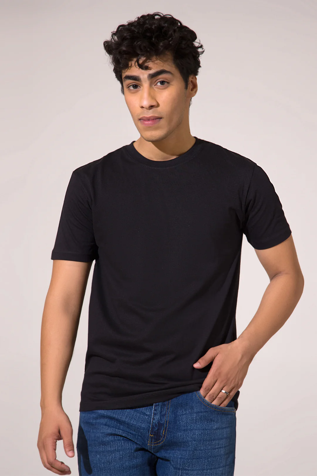 Basic T-Shirt - Regular - Image 6