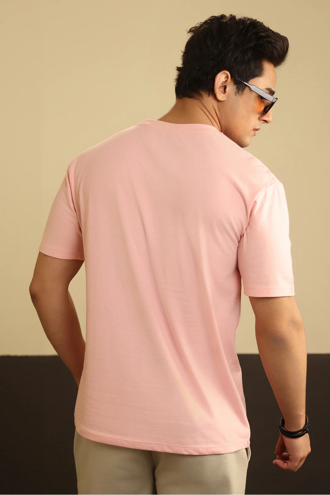 Basic T-Shirt - Regular - Image 22