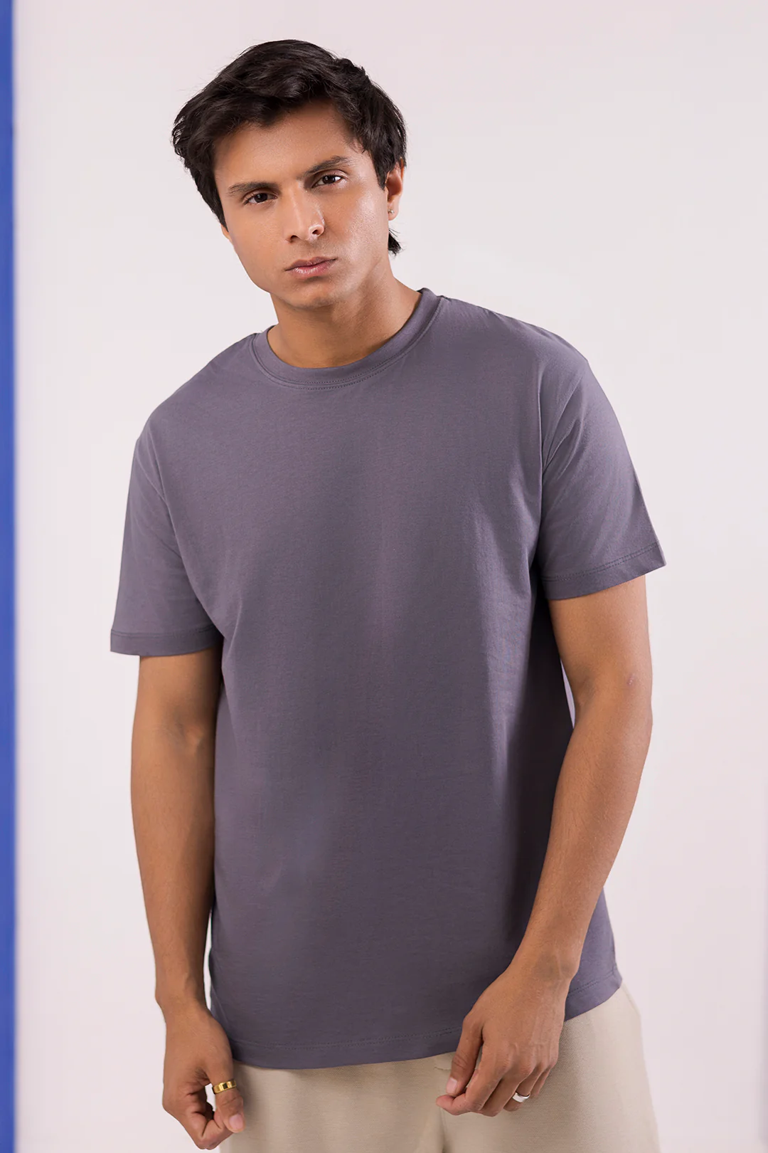 Basic T-Shirt - Regular - Image 10