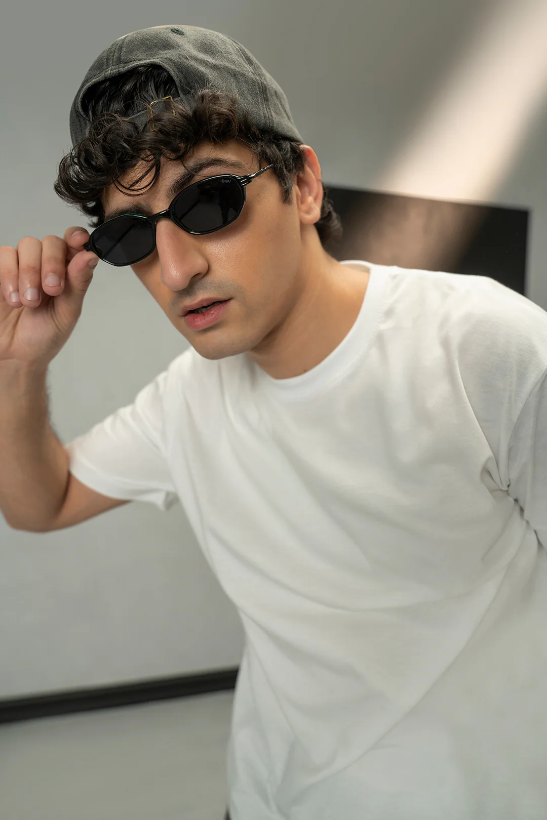 Basic T-Shirt - Regular - Image 29