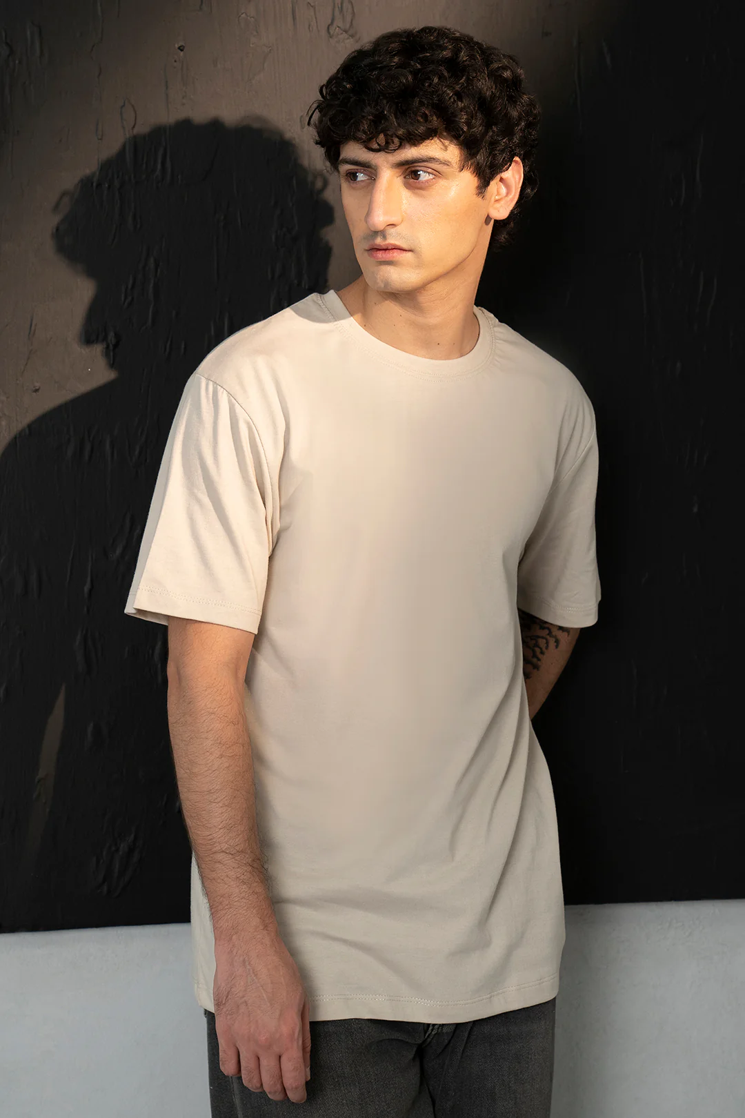 Basic T-Shirt - Regular - Image 44