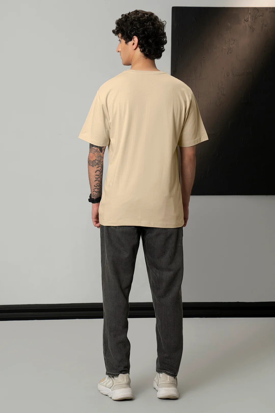 Basic T-Shirt - Regular - Image 52