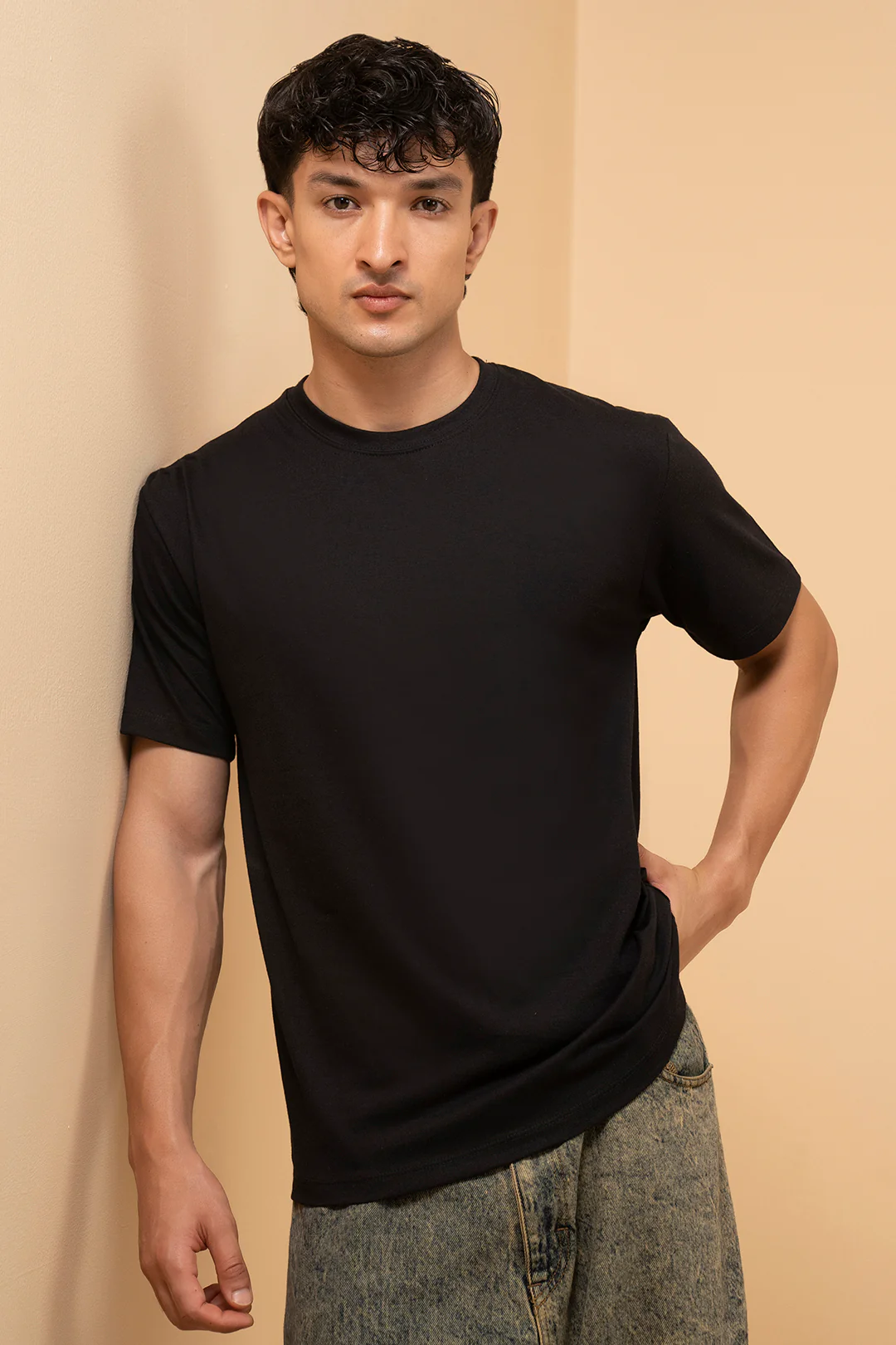 Basic T-Shirt - Regular - Image 3
