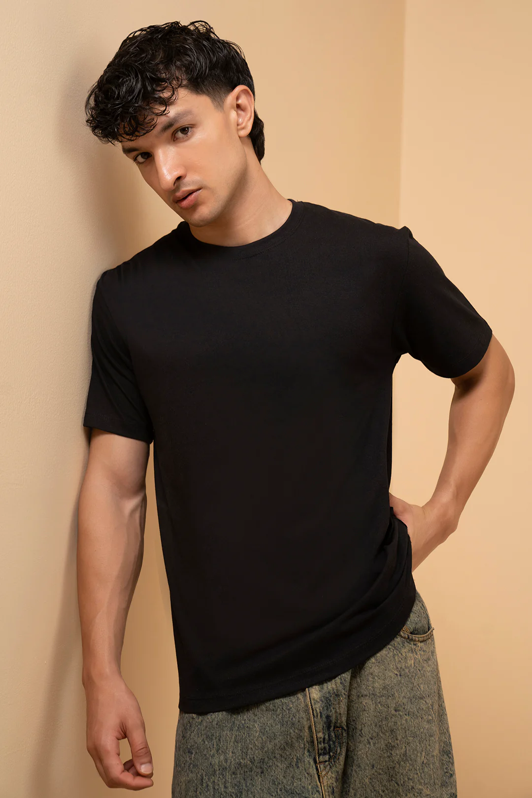 Basic T-Shirt - Regular - Image 4