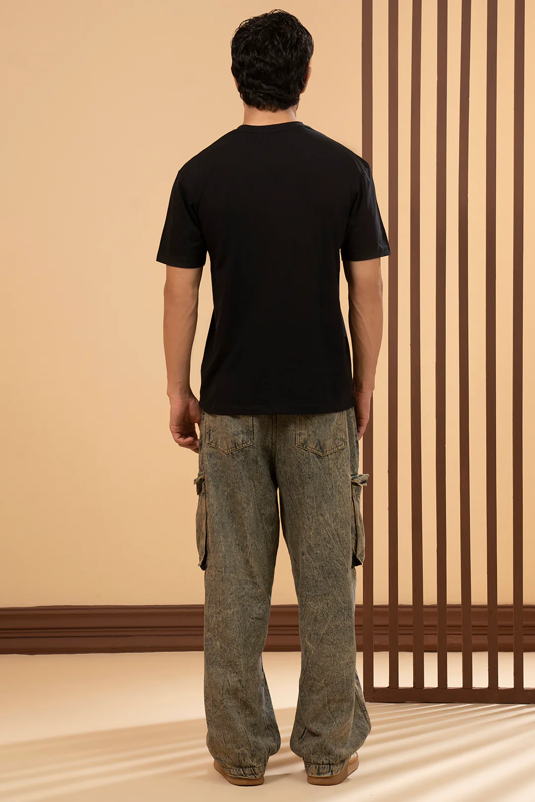 Basic T-Shirt - Regular - Image 8