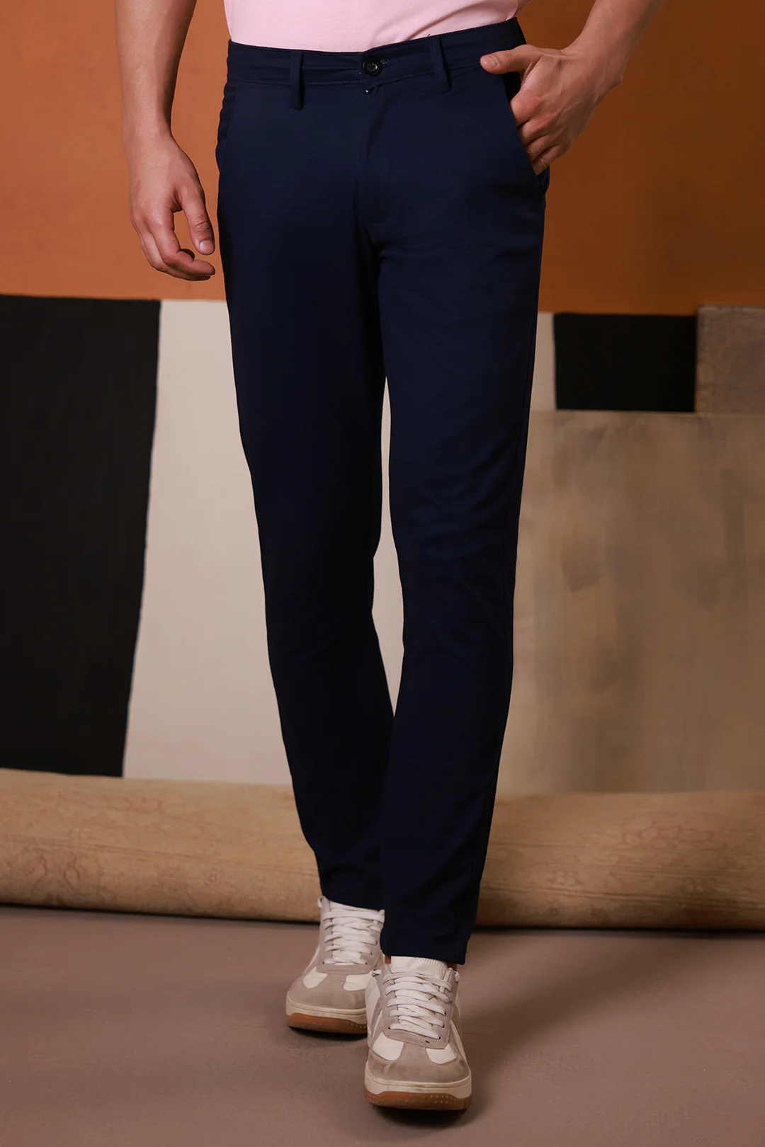 Essential Chino - E004 - Image 5