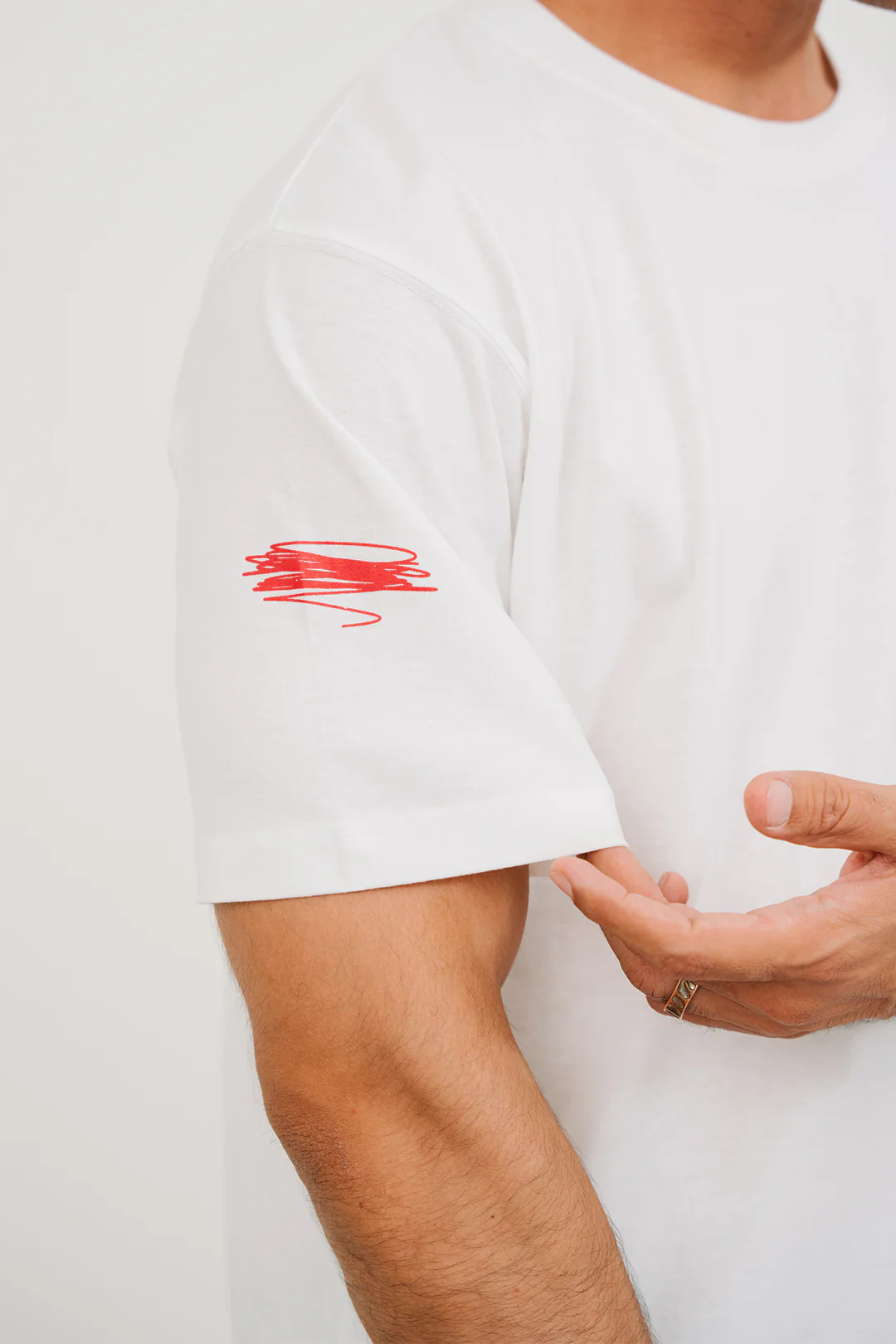 Relax Graphic T-Shirt - X031 - Image 3