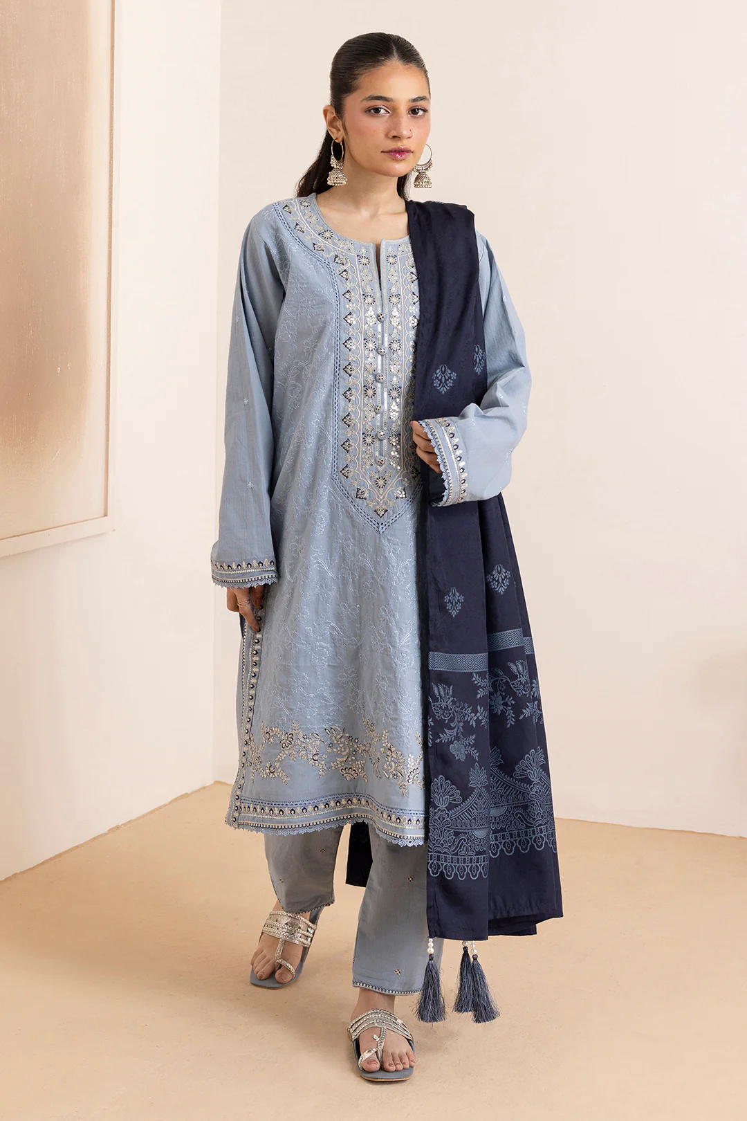 Embroidered Kurta Dupatta Trouser - 3370 - Image 3