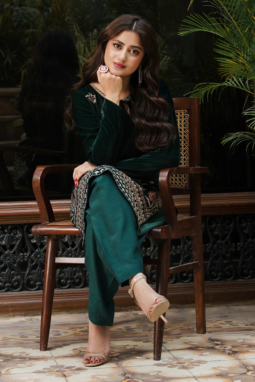 Embroidered Kurta Dupatta Trouser - 3283 - Image 6