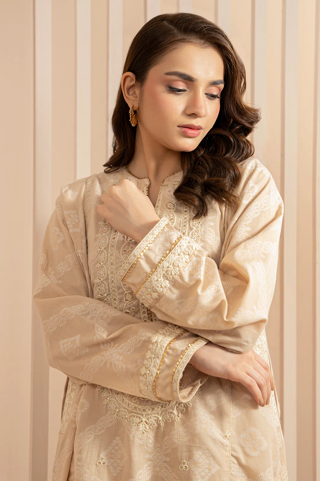 Embroidered Kurta Trouser - 3344 - Image 6