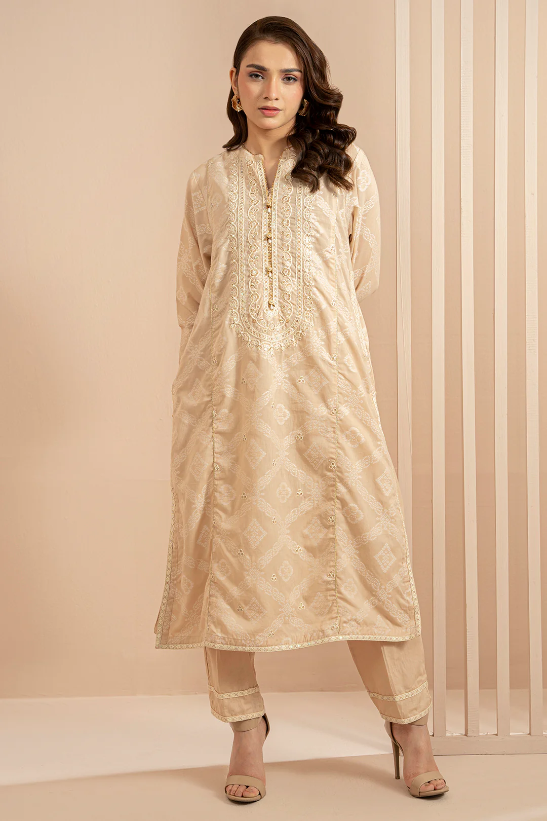 Embroidered Kurta Trouser - 3344 - Image 8