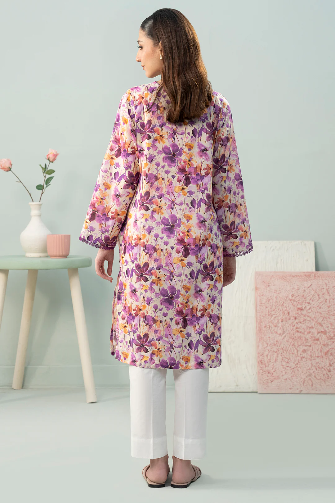 Embroidered Kurta - 1645 - Image 5