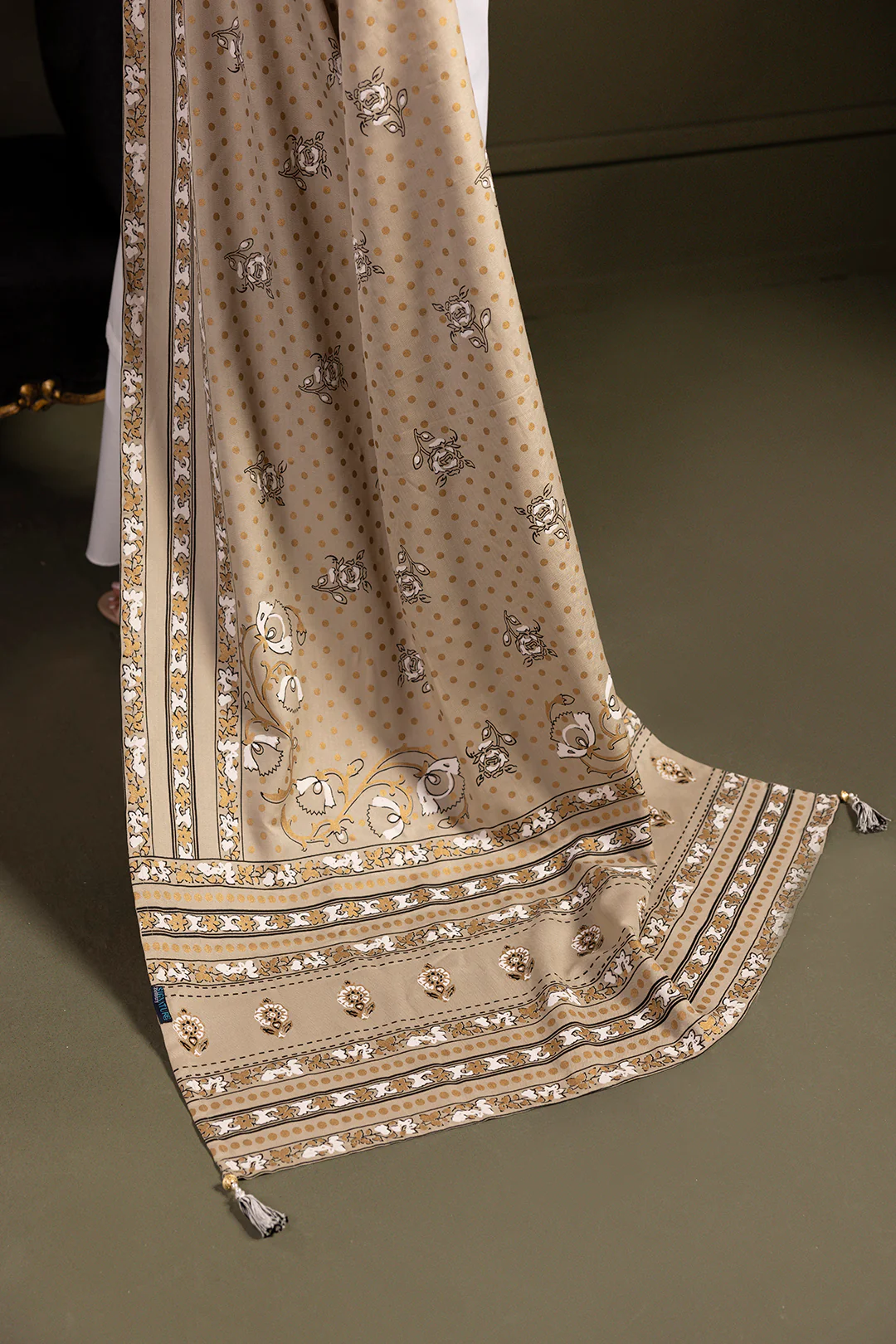 Shawl - 0003 - Image 3