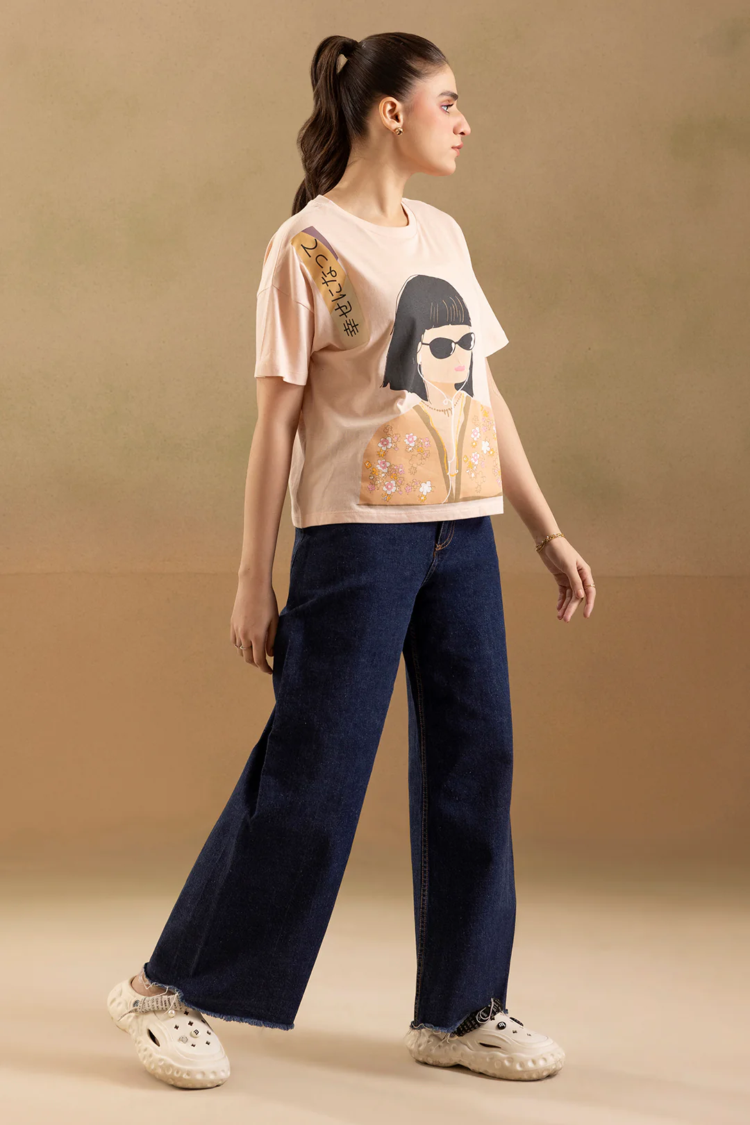 Graphic T-Shirt - 5108 - Image 4